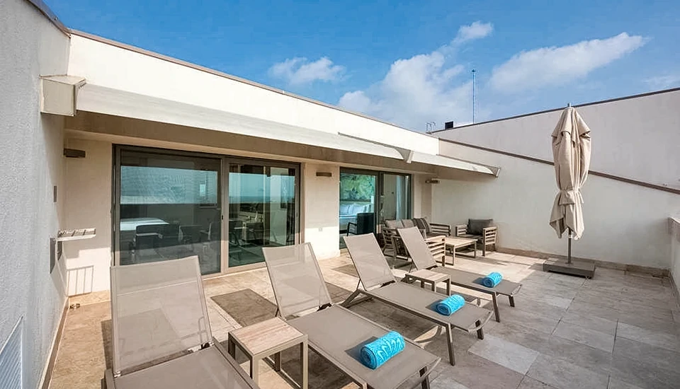 هتل رگنوم کاریا آنتالیا